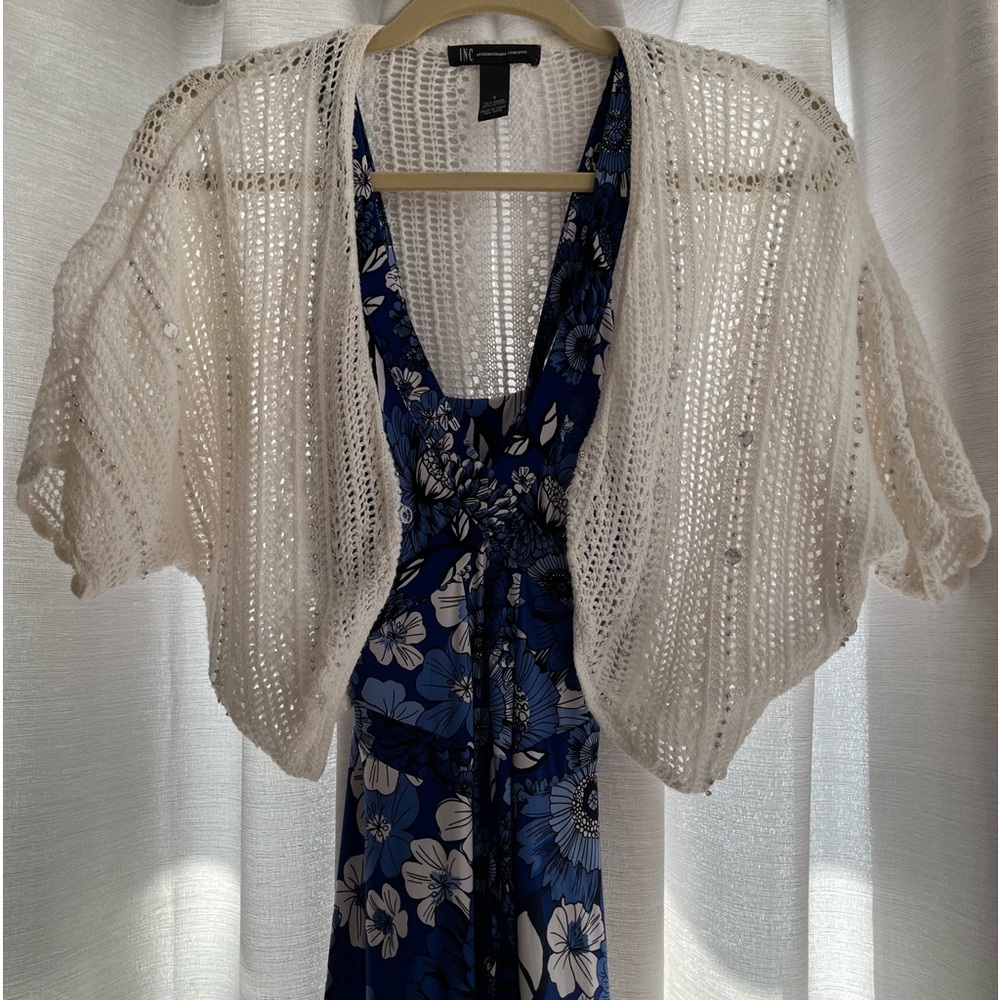 INC Small light weight sweater shawl. White with little embellishment